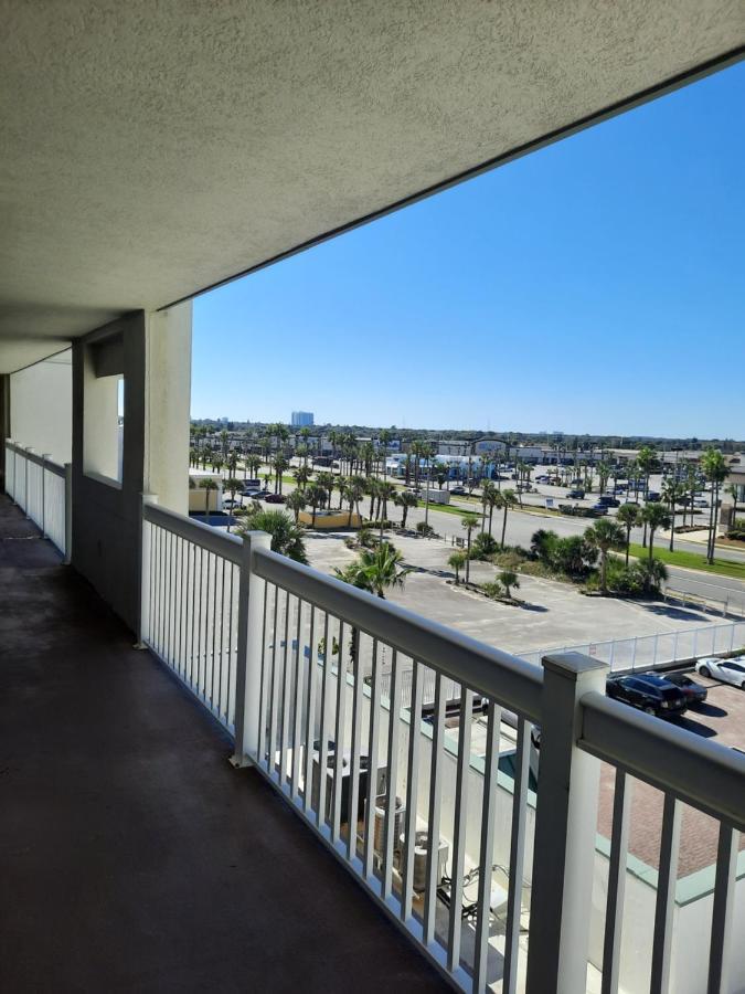 A Happy Seashell Story Aparthotel Daytona Beach Exterior photo